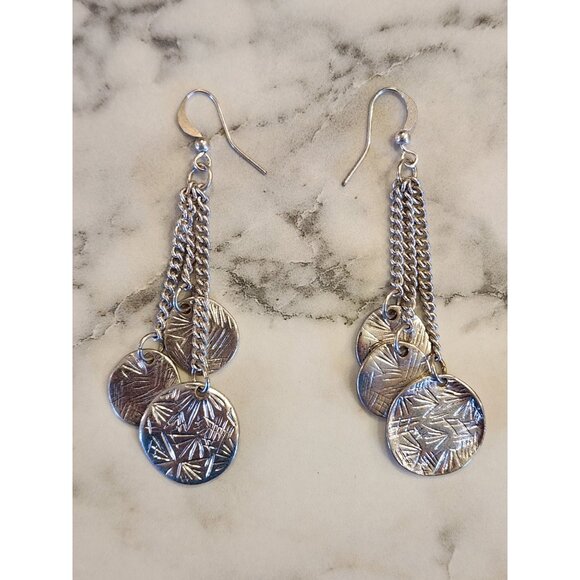 Jaclyn Smith Collection Silver Chain Dangle Earrings Textured Circular Pendants - Picture 1 of 3